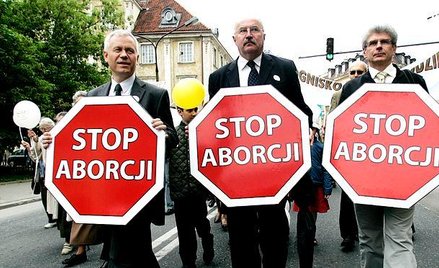 Walka między zwolennikami Pro-Life i Pro-Choice przenosi się z polskiego podwórka na europejskiego