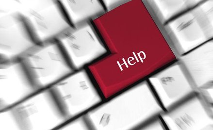 Standardowe ubezpieczenie sprzętu elektronicznego chroni zasadniczo od szkód materialnych, takich ja