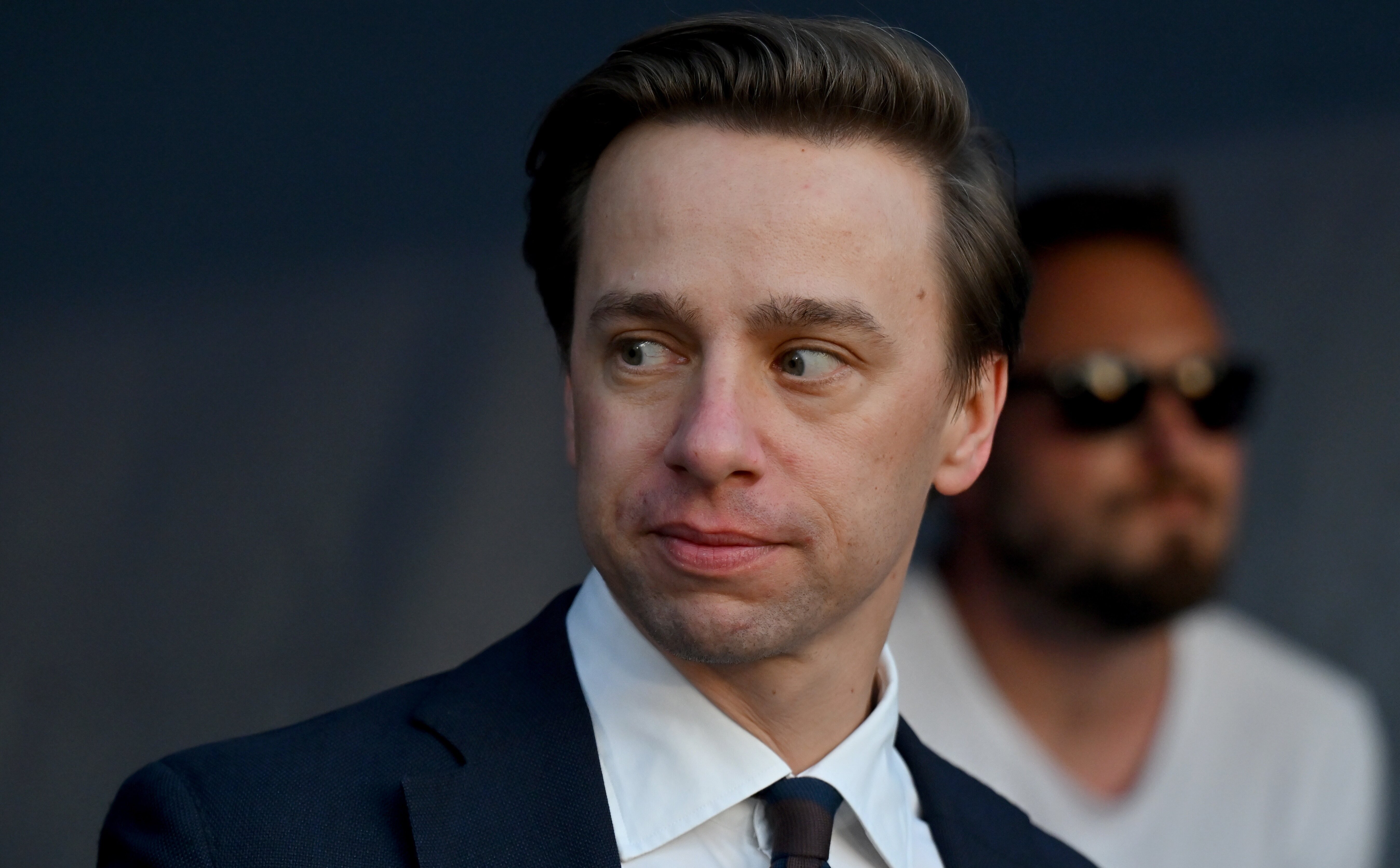 Krzysztof Bosak zagłosuje na Karola Nawrockiego, ale nie wymienia nazwiska kandydata PiS