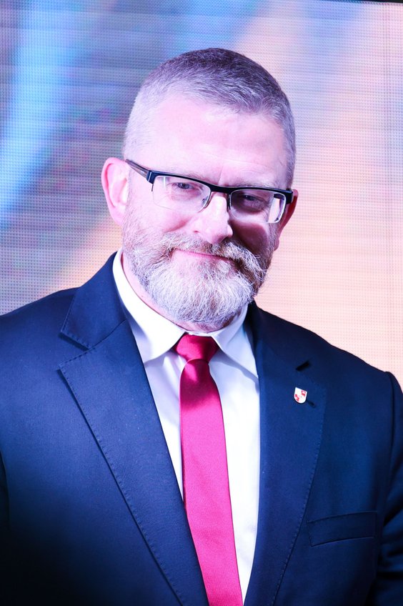 Europoseł, lider Konfederacji Korony Polskiej, kandydat w wyborach prezydenckich Grzegorz Braun