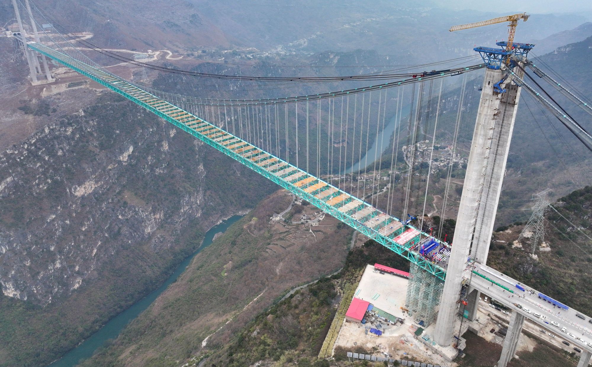 W Chinach powstaje kolejna superkonstrukcja. Będzie wielką atrakcją turystyczną