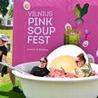 Co roku w Wilnie odbywa się festiwal chłodnika litewskiego, zwanego z angielska też "pink soup"