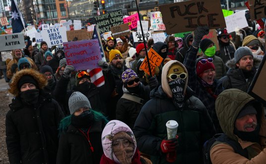 Protest w Minneapolis dzień po śmierci Alexa Prettiego