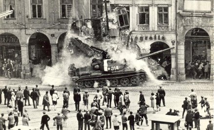 Rosja: przywileje dla najeźdźców Czechosłowacji