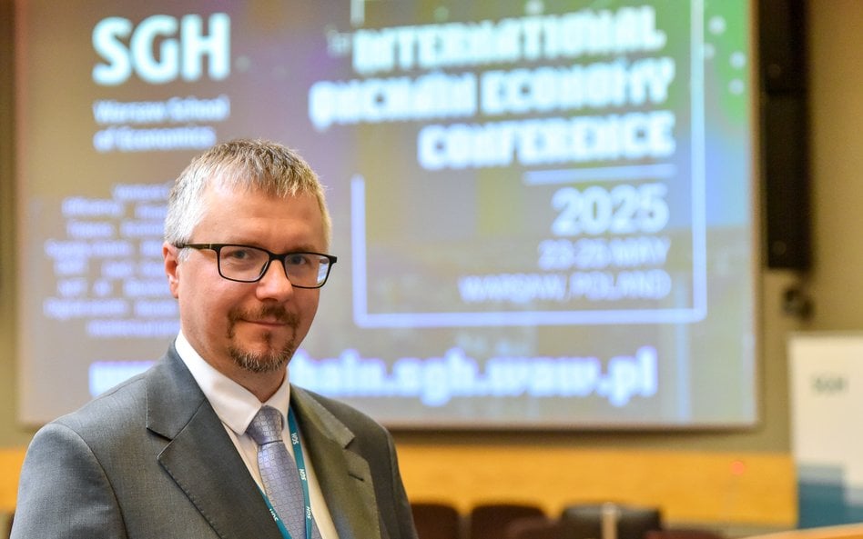 dr Grzegorz Sobiecki, kierownik studiów „Blokchain: Biznes, Prawo, Technologia” na SGH