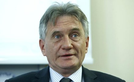 Piotr Woźniak, prezes PGNiG, ujawnia, że grupa umacnia swoją pozycję na międzynarodowym rynku gazu.