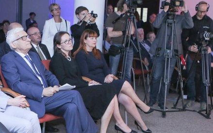 Goście i gospodarze Rankingu Samorządów – na pierwszym planie b. premier Jerzy Buzek oraz Ewa Kulesz