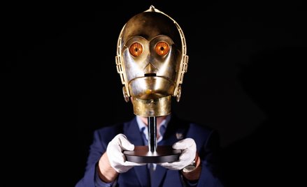 Głowa robota C-3PO trafi na aukcję w marcu