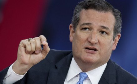 Walczy o wyborców Trumpa mówiąc o "partii Homera Simpsona"