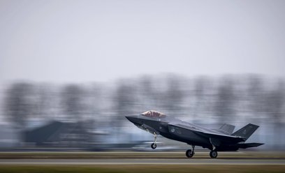 Dzięki pieniądzom uwolnionym przez SAFE Polska będzie mogła kupić w USA więcej samolotów