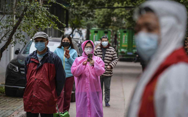 "China Daily": Świat powinien uczyć się od Chin walki z wirusem