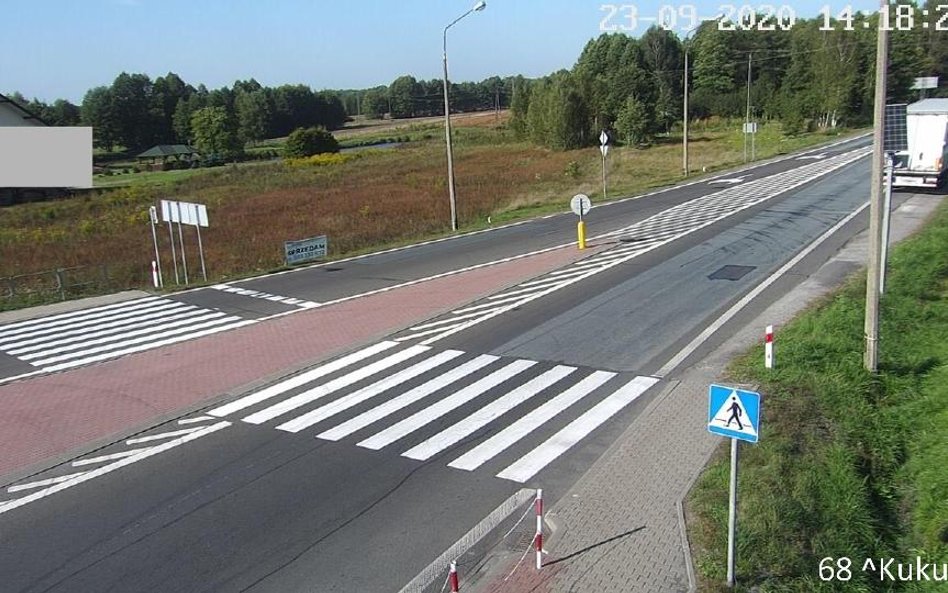 Rosną kolejki tirów na granicy białoruskiej