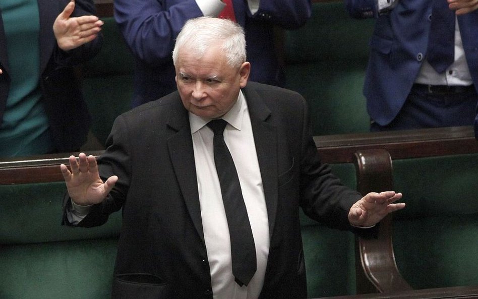 Artur Bartkiewicz: Kaczyński vs Ziobro: Jak (po)zostać królem