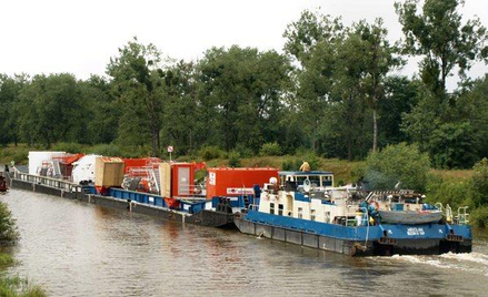 OT Logistics wozi barkami towary głównie w Niemczech