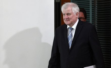 Kryzys polityczny w Niemczech: Lider CSU Horst Seehofer odchodzi z rządu