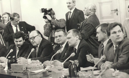 Strona rządowa przy Okrągłym Stole