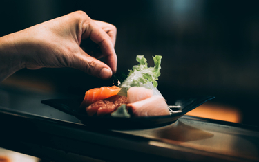 Szefowa kuchni z restauracji Nobu: jedzcie sushi palcami
