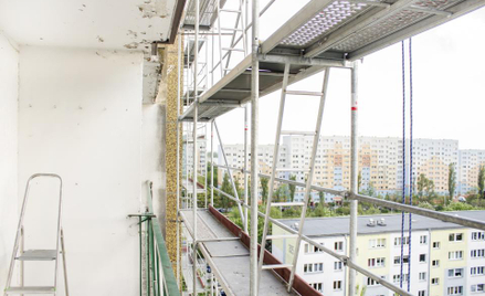 WSA: usunięcie zacieków na balkonie nie wymagało ekspertyzy budynku