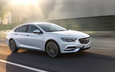 Opel pokazuje nową limuzynę marki