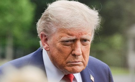 Donald Trump napisał w mediach społecznościowych, że „wszyscy powinni natychmiast ewakuować się z Te