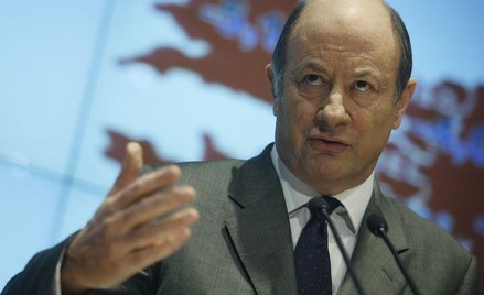 Minister Jacek Rostowski przyznaje, że trudno znaleźć receptę na wszystkie problemy finansów publicz