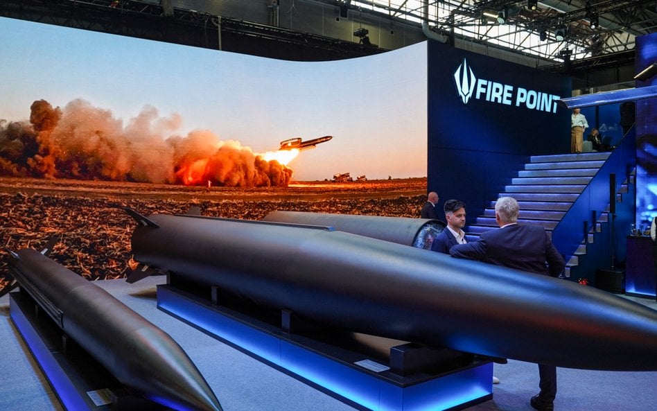 Stoisko ukraińskiej firmy Fire Point, produkującej pociski Flamingo, na targach Eurosatory 2026