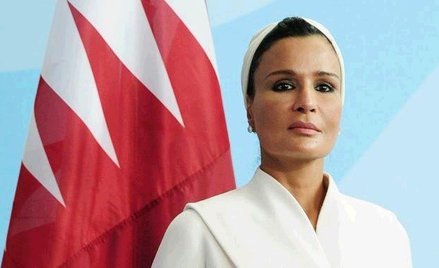 Moza bint Naser (po spotkaniu z kanclerz Merkel w 2010 r.)