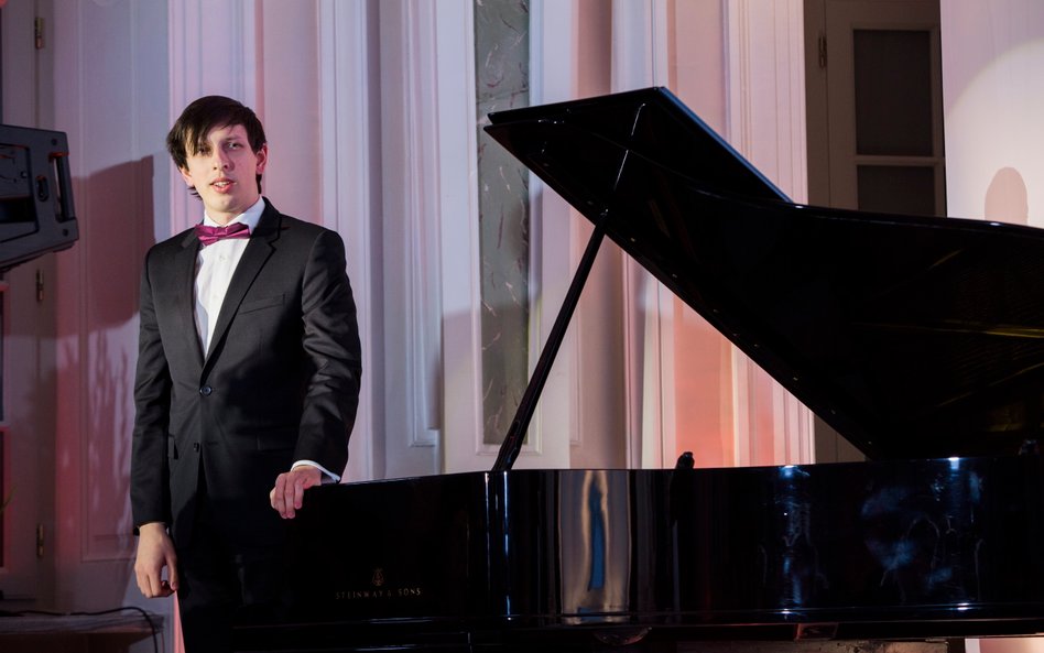 Łukasz Krupiński, półfinalista XVII Międzynarodowego Konkursu Pianistycznego im. Fryderyka Chopina