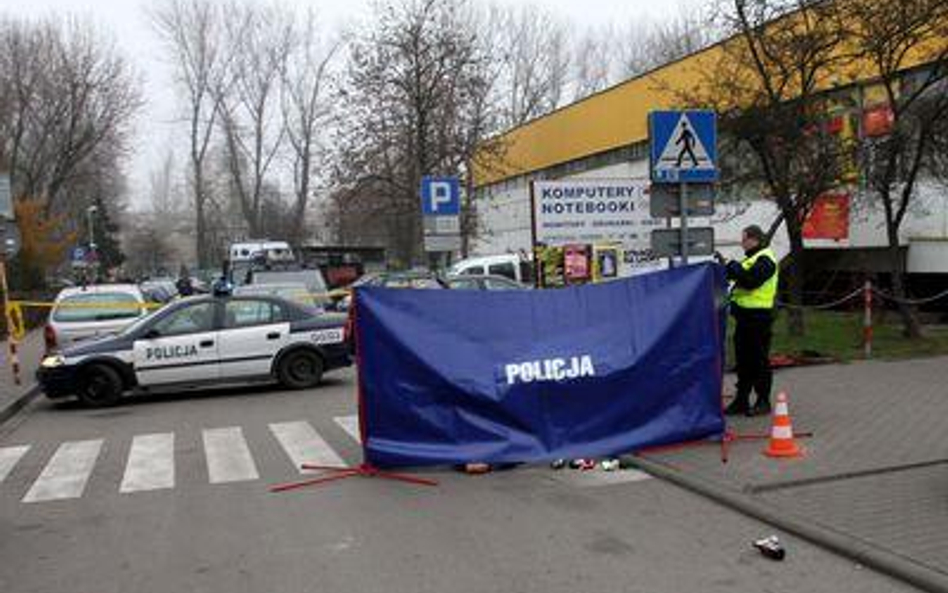 Kraków: Nożownik śmiertelnie zaatakował w miasteczku studenckim