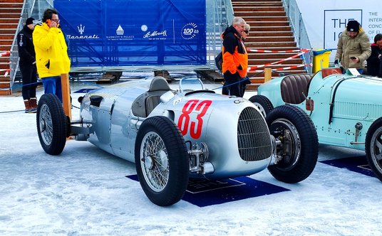 Wyścigowy Auto Union budowany w latach 1934 - 1939