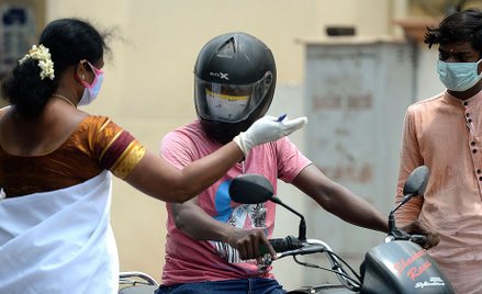 Jeden kraj, jedna doba, ponad 78 tys. nowych zakażeń koronawirusem