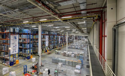 W 2022 r. deweloperzy oddali rekordowo dużo magazynów, ale ostatnio zaciągnęli hamulce