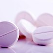 Cierpienie innych to żaden problem, kiedy weźmiesz paracetamol