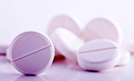 Cierpienie innych to żaden problem, kiedy weźmiesz paracetamol