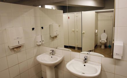 Odszkodowanie za brak dostępu do toalet w budynku stanowiącym współwłasność