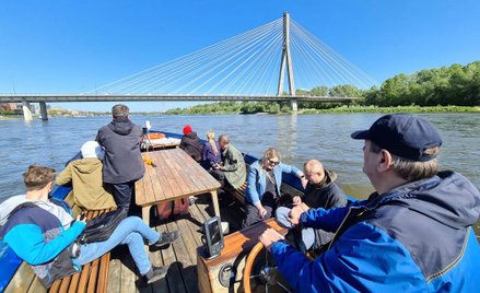 Dziennikarze mieli okazję zobaczyć Warszawę z perspektywy Wisły