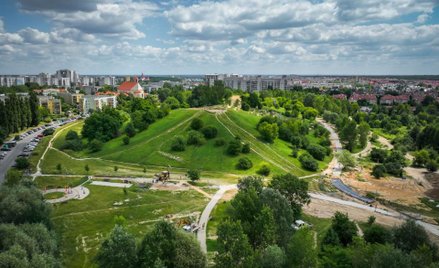 Park im. Cichociemnych Spadochroniarzy AK. W Warszawie trwają prace