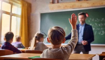 W stolicy realizowanych jest wiele projektów wyrównawczych, które mają na celu niwelowanie barier ed