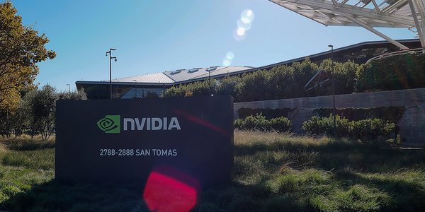 Nvidia odpala rakietę, NFP dokłada paliwo. Wall Street rośnie