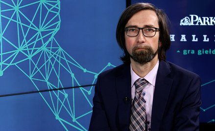 Gościem Dariusza Wieczorka w czwartkowym programie „Prosto z Parkietu” był Andrzej Powierża, anality