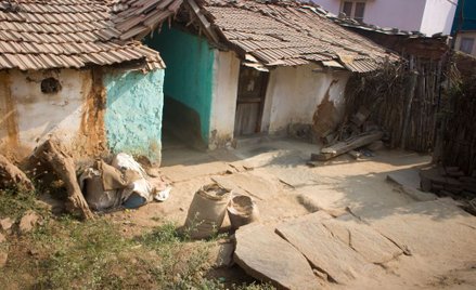 Indie: 7-latka doniosła policjantom na ojca. Poszło o toaletę