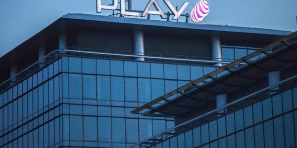 Awaria sieci Play. Klienci nie mogą wykonywać połączeń