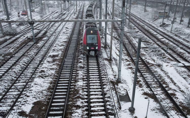 TGV przegrywają ze śniegiem