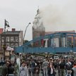 Gorzów Wielkopolski: Strażacy walczą z pożarem wieży katedry