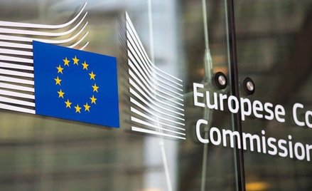 Komisja Europejska wszczęła szczegółowe postępowanie wyjaśniające w sprawie polskiego podatku od spr