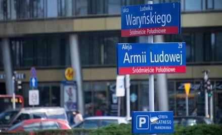 Aleja Armii Ludowej w Warszawie na razie nazwy nie zmieni.