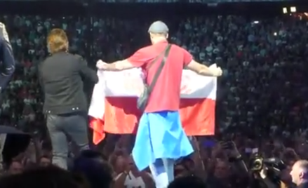 Bono na koncercie w Amsterdamie o Polsce: Naszym braciom odbiera się wolność