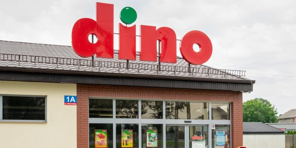 Dino Strike Decision Imminent; Referendum May Be Skipped