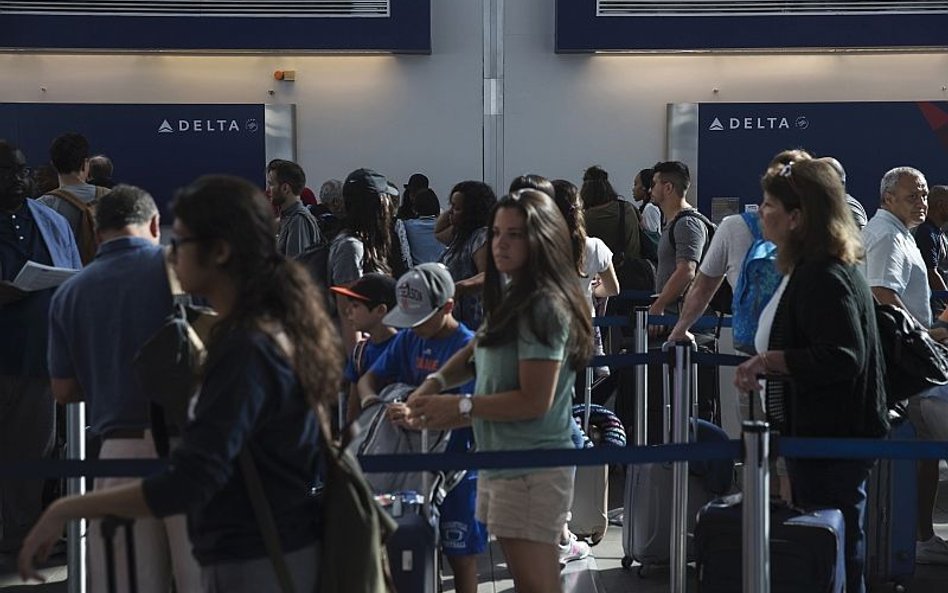 Delta: Nawet 10 tysięcy dolarów za overbooking