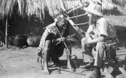 Rodezja 1934r., Przyjacielskie rozmowy z czarownikiem z plemienia Batonga
